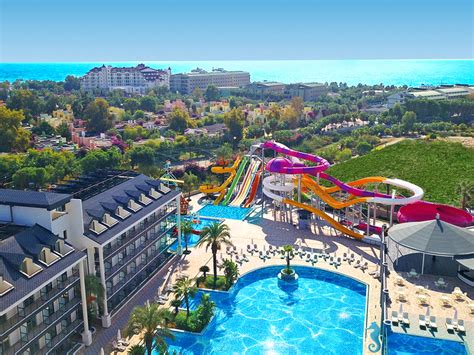 dream world hotel